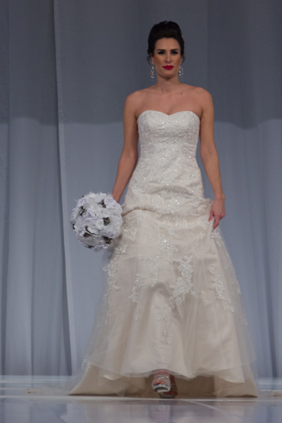 Canada's Bridal Show photo by Dowdell Photography