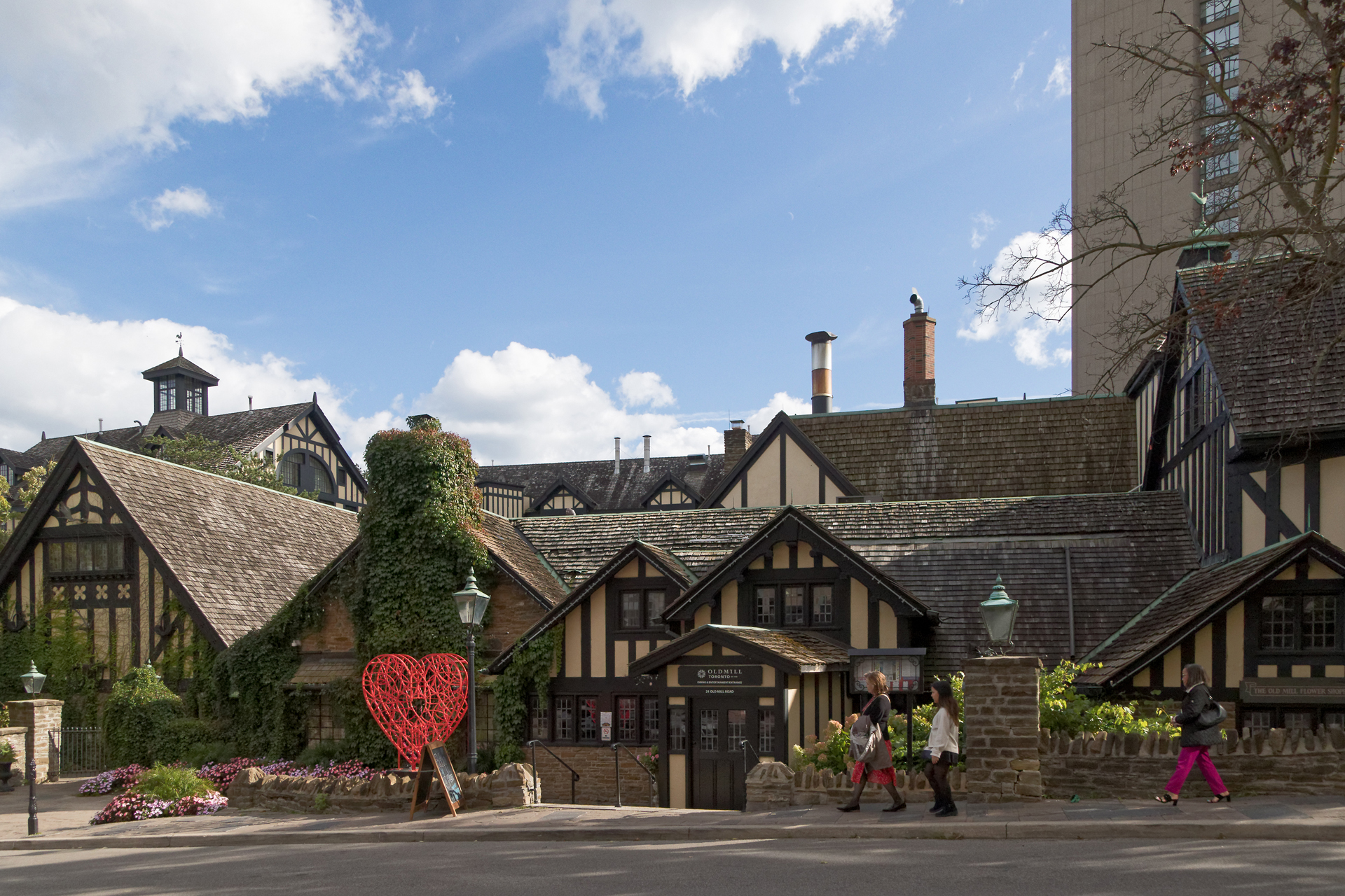 Melody and Eton wedding photo